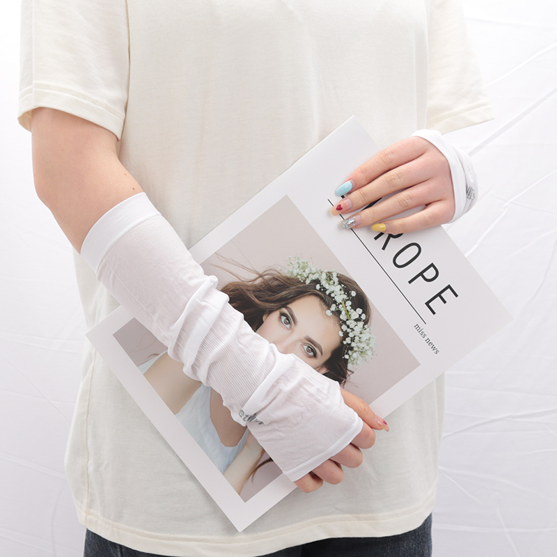 New Ice Silk Sleeve Sunscreen  - Women'S Fashion Gloves ulasan dan harga