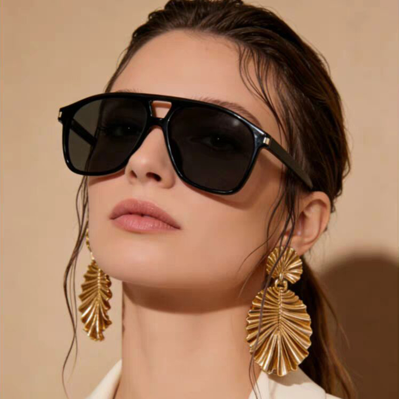 Luxurious Large-Frame Pilot Wo - Women'S Fashion Week Paris ulasan dan harga